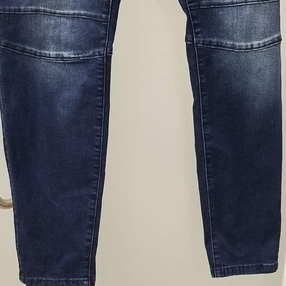 Jeans - Picture 4 of 6